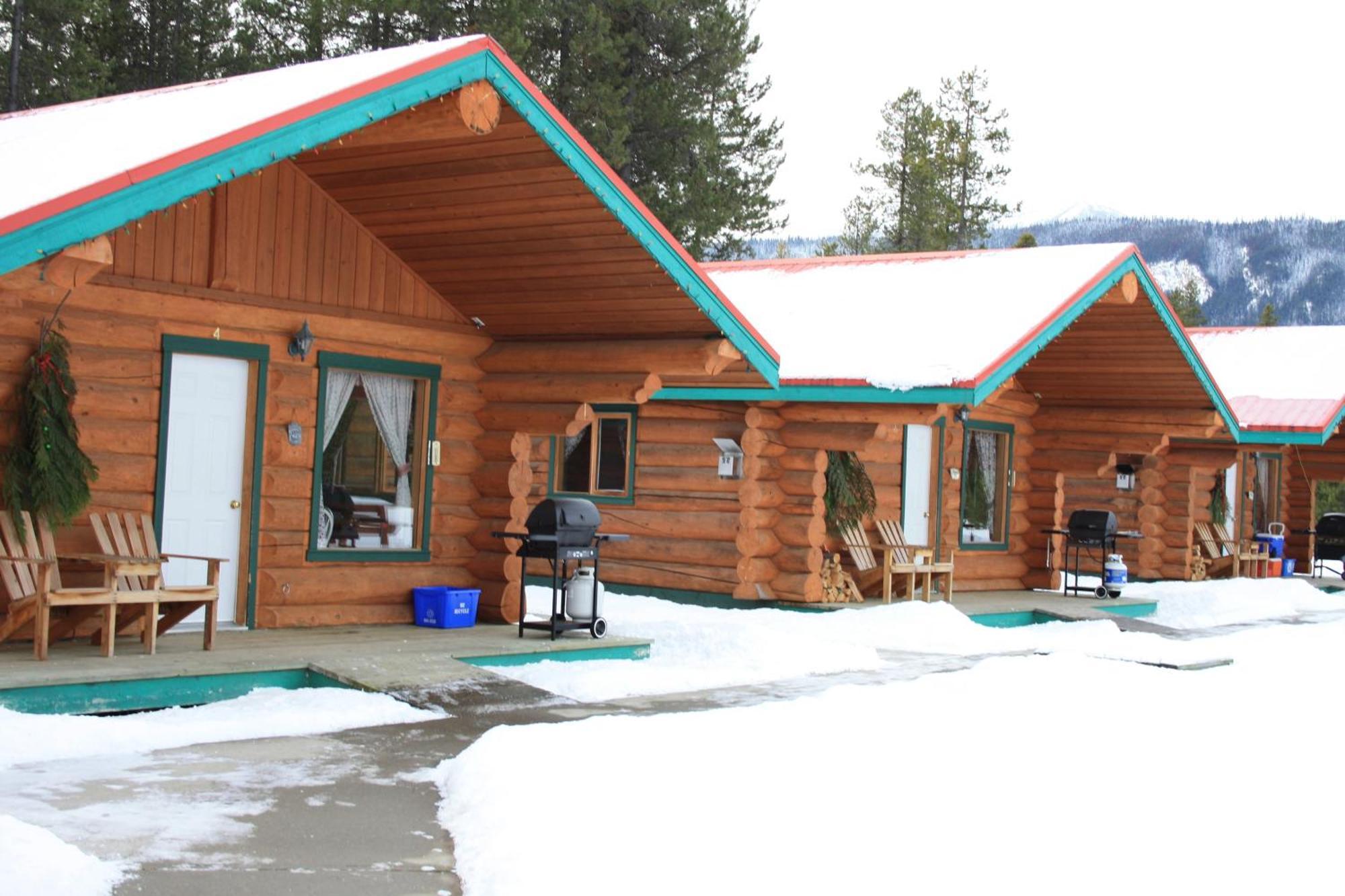 Twin Peaks Resort Valemount Buitenkant foto